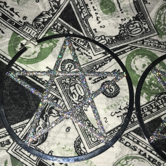 Star earrings - Picture 2 of 4